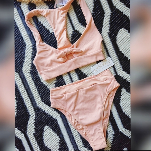 l*space Other - L*Space Tara Top Frenchi Bottom Ribbed Bikini Set
